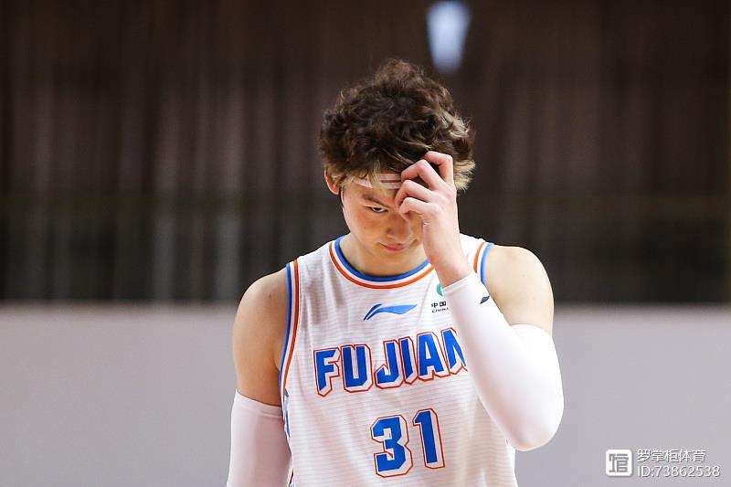 九游体育-风云突变！犹他爵士今晚伤情更新；欧篮联版图或变；质疑声仍在；训练强度明显提升(美国大选风云突变)